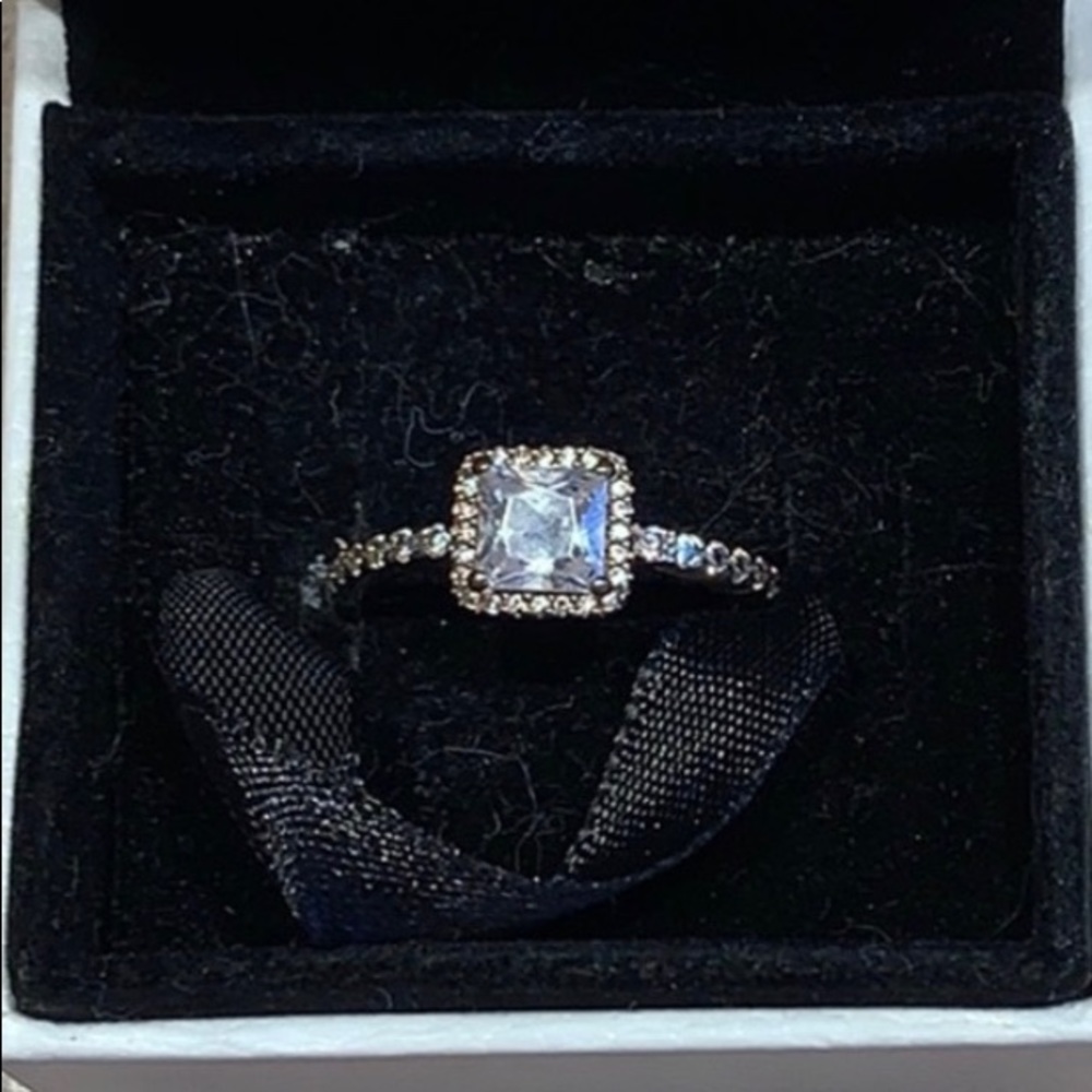 Pandora Timeless Princess Sz 5